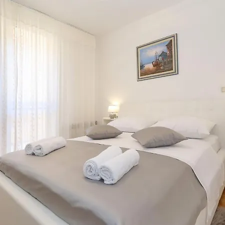 & Neva Appartement