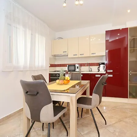 & Neva Appartement