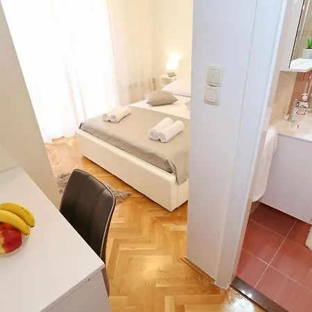 & Neva Apartment Zadar